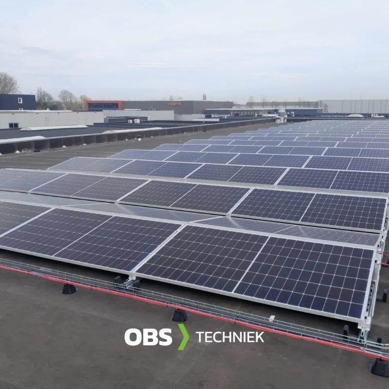 295(!) zonnepanelen geplaatst!