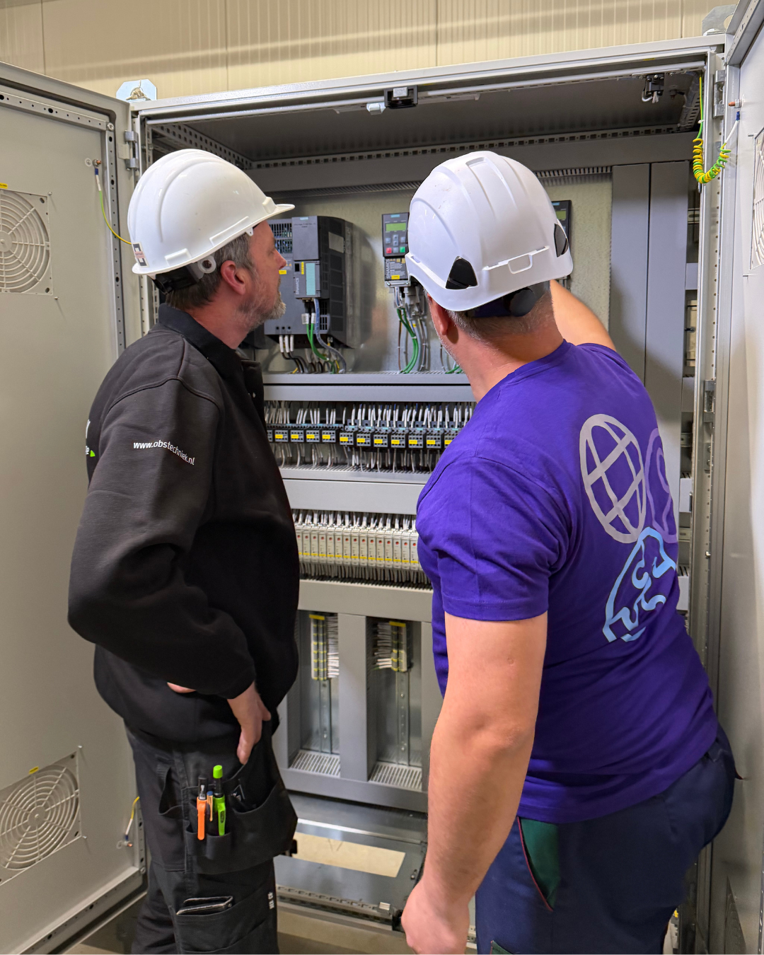 Paneelbouw die meteen klopt: de besturing als basis van een betrouwbare installatie.